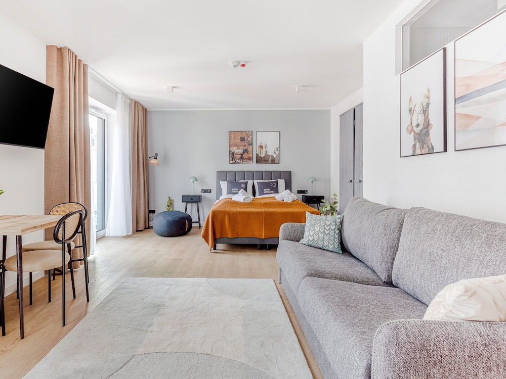 Suite XL with Sofa Bed - Photo 9