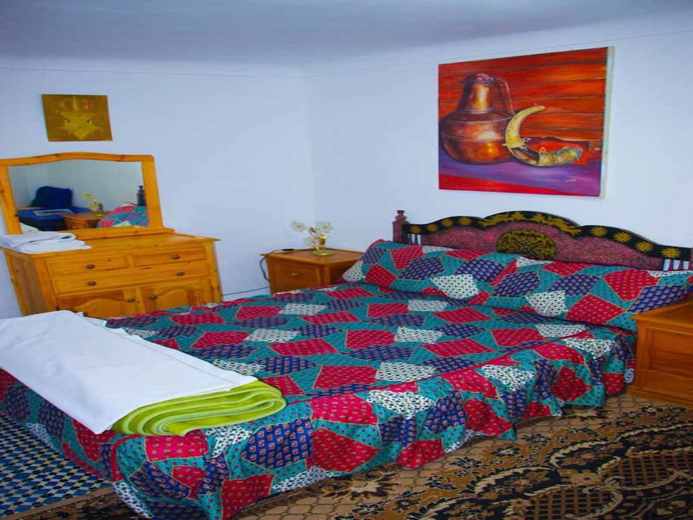 Standard Shared Dormitory (8 Pax) photo 3