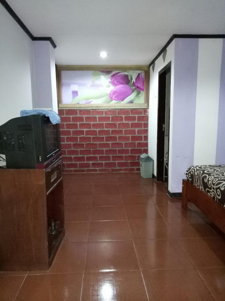Standard Room photo 2