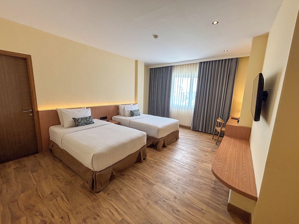 Junior Suite, 1 Bedroom - Photo 3