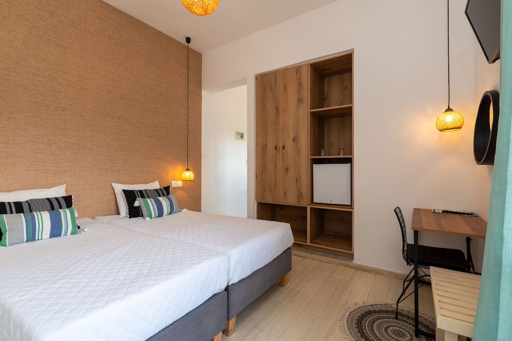 Triple Room - Photo 21