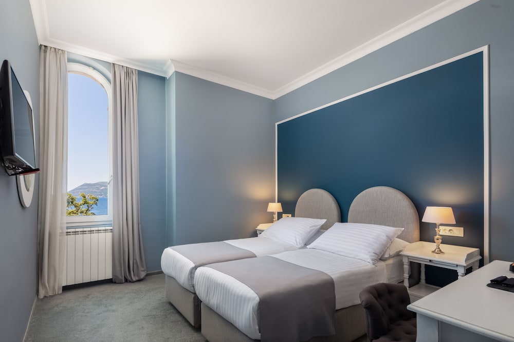 Superior double room, seaside