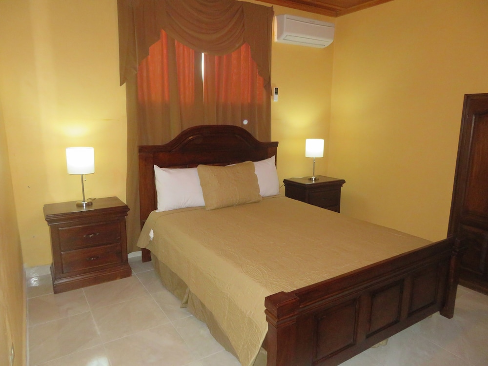 Gold Room
