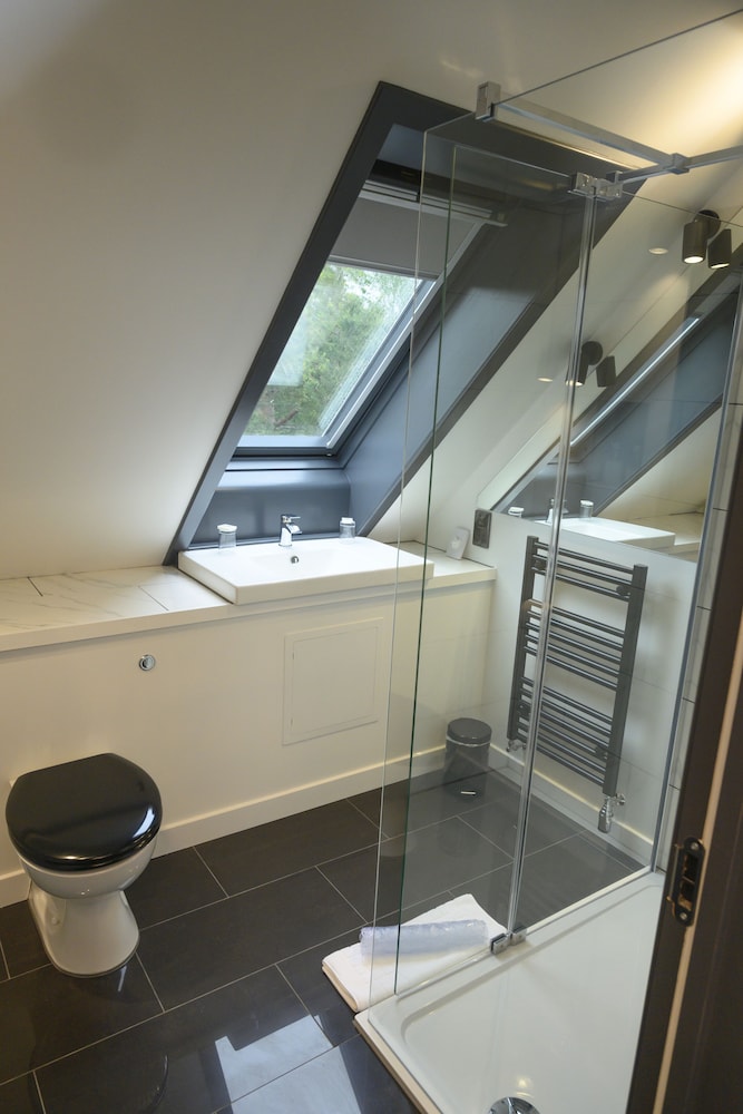 Deluxe Suite, Balcony - Photo 5