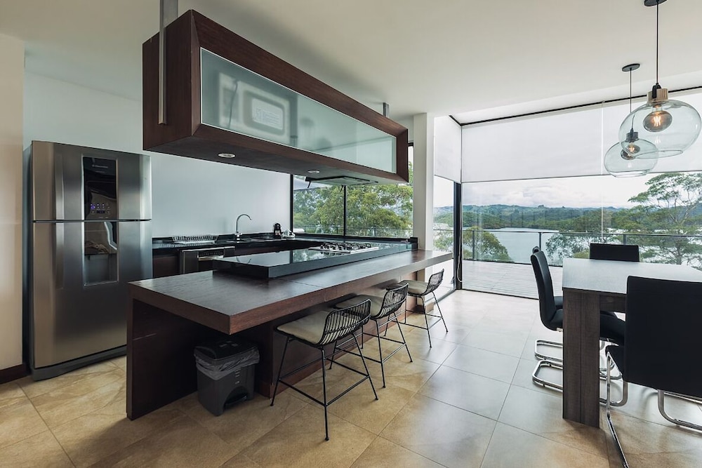 Exclusive Apartment photo 2