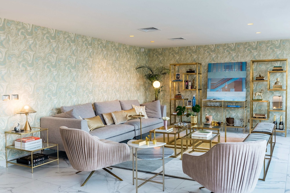 Presidential Suite photo 1