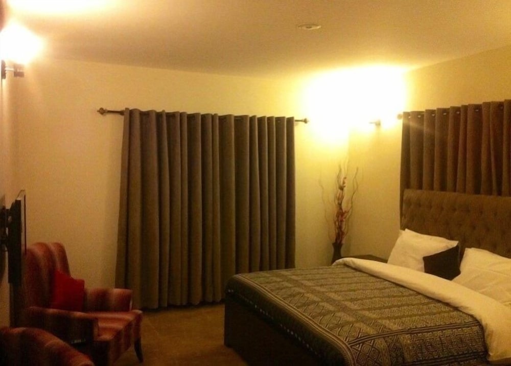 Deluxe Double Room photo 2