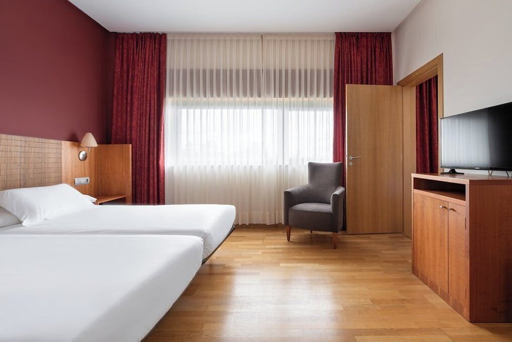 Deluxe Double Room (Comunicada) - Photo 2