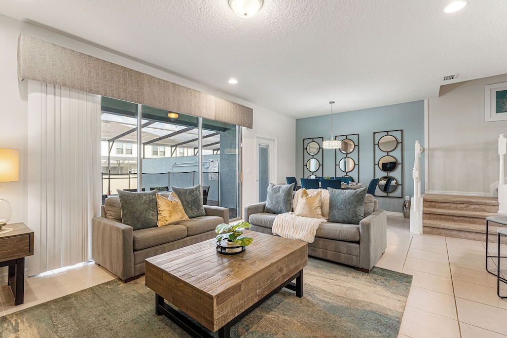 Townhome, Multiple Beds, Private Pool, Garden View (Windsor Grand Retreat)