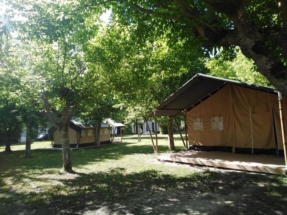 Tent (4 personnes) photo 2