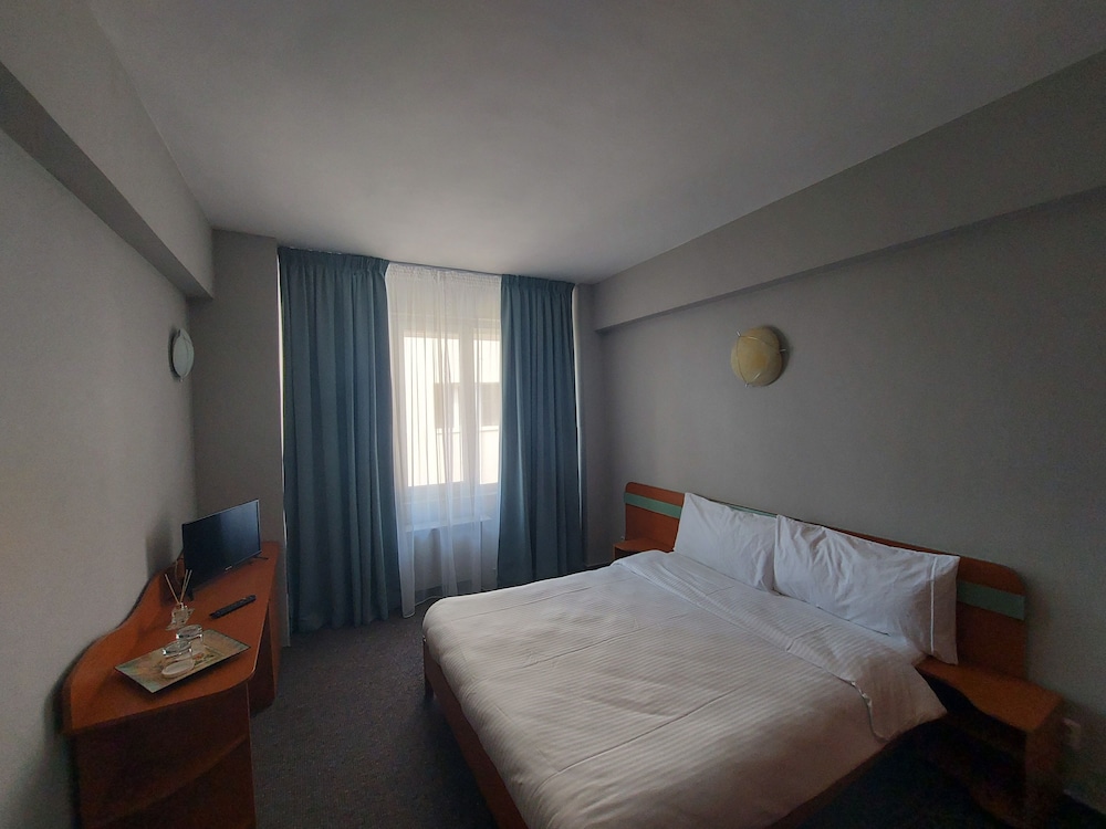 Economy Double Room photo 1