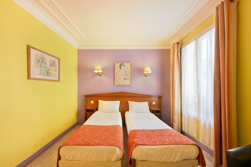 Superior Twin Room photo 3