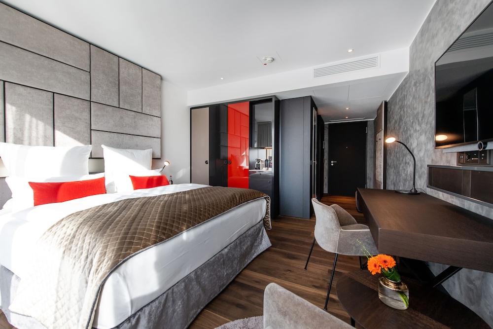 Comfort Double Room, Balcony photo 1