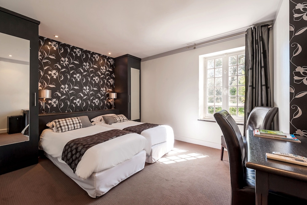 Superior Twin Room photo 2