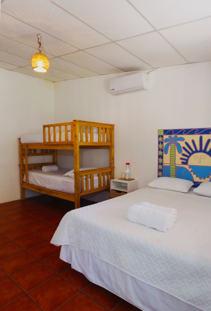 Deluxe Quadruple Room photo 2