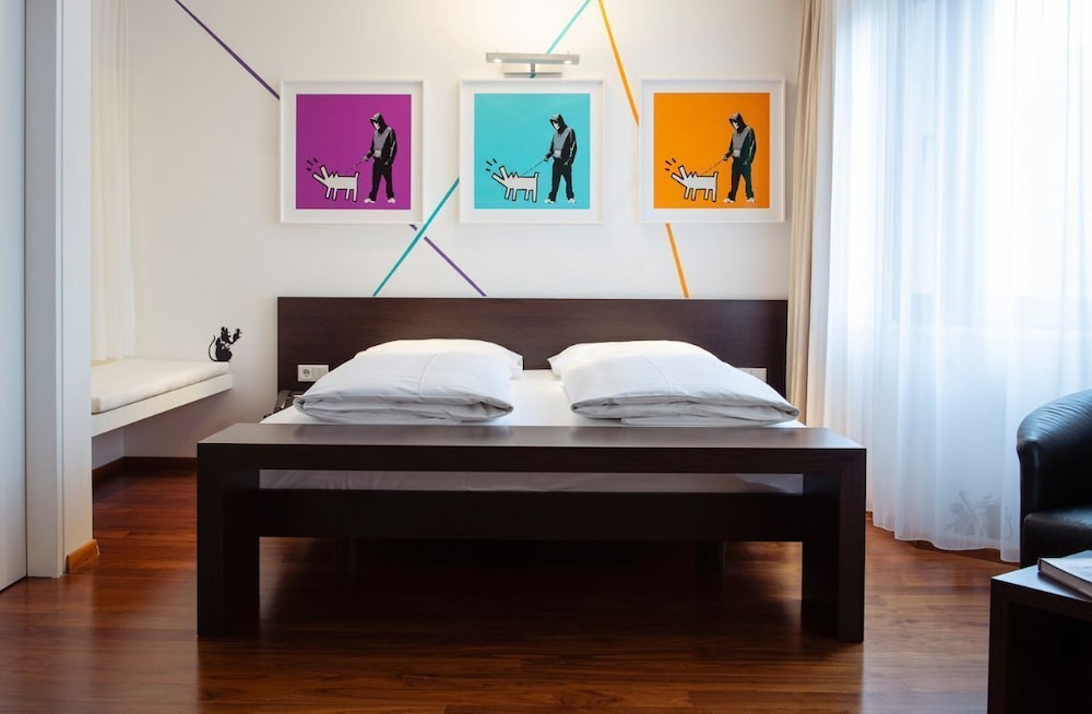 Design Studio - Photo 4