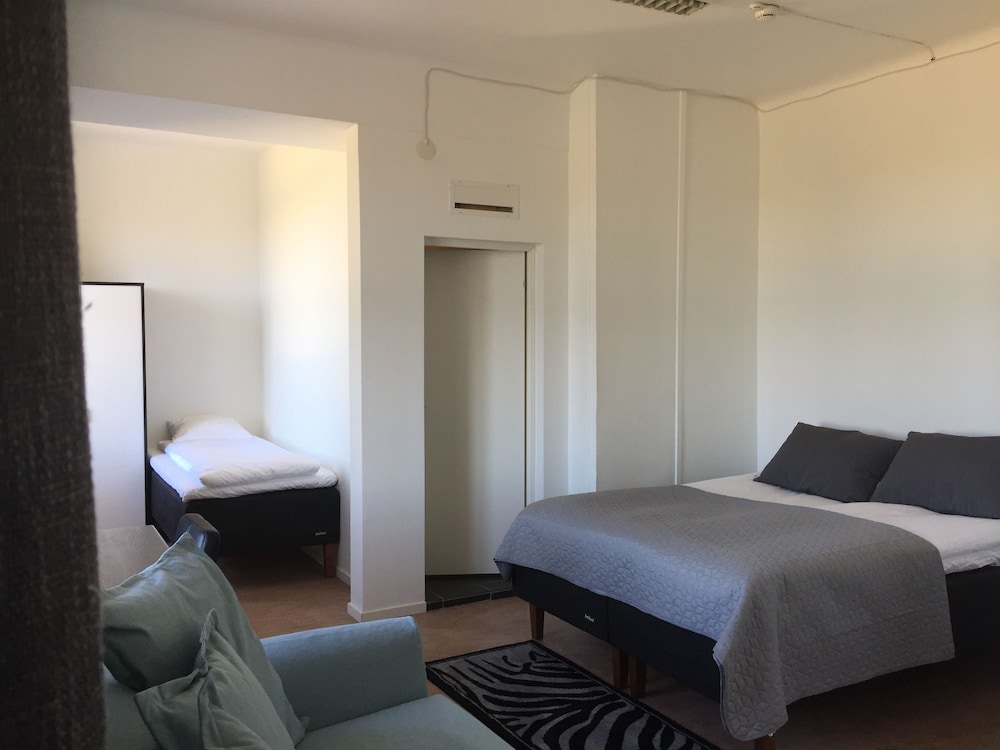 Family Suite, Private Bathroom, Lake View photo 1