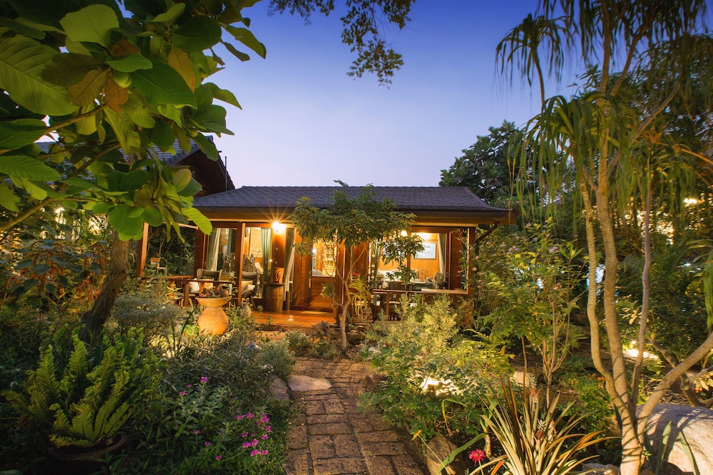 Cowboy Villa With Garden View photo 2