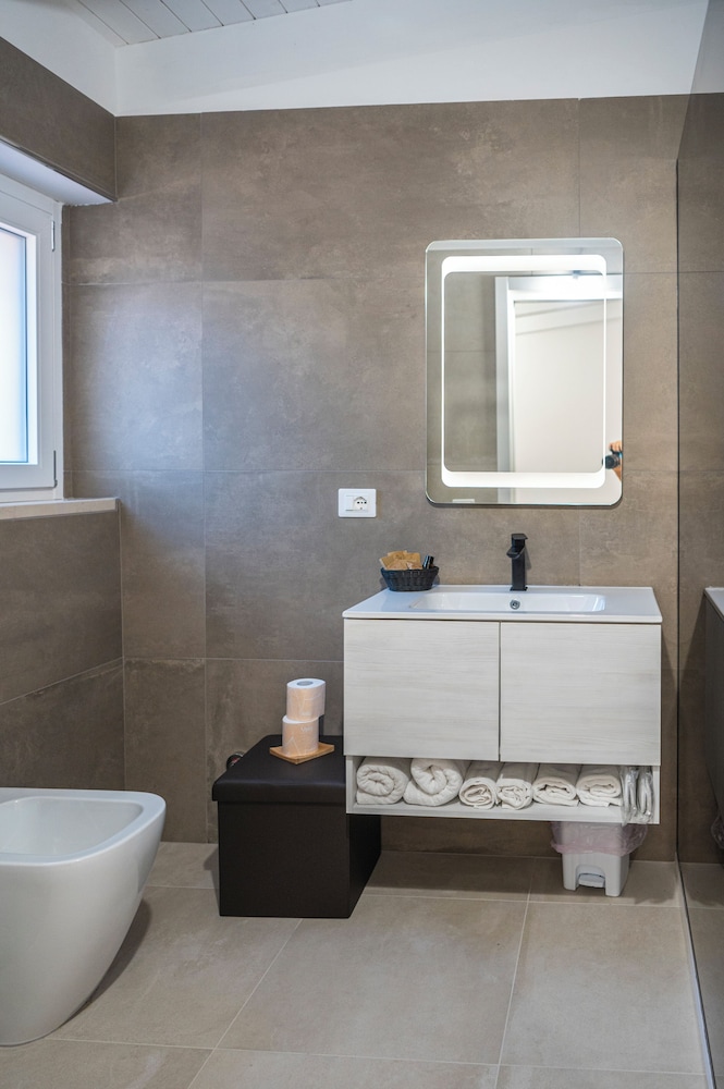 Standard Double or Twin Room photo 2
