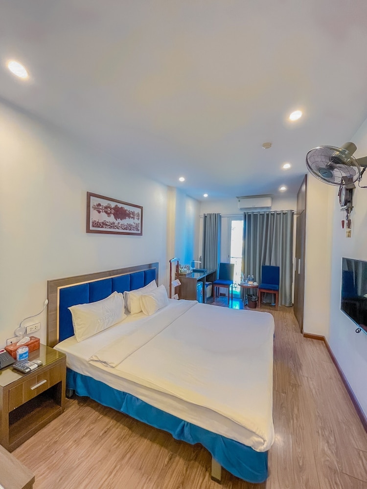 Deluxe Suite Double