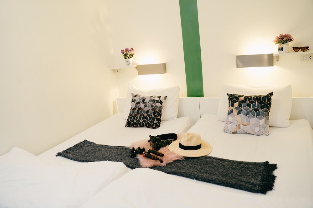 Triple Room with Shared Bathroom photo 1