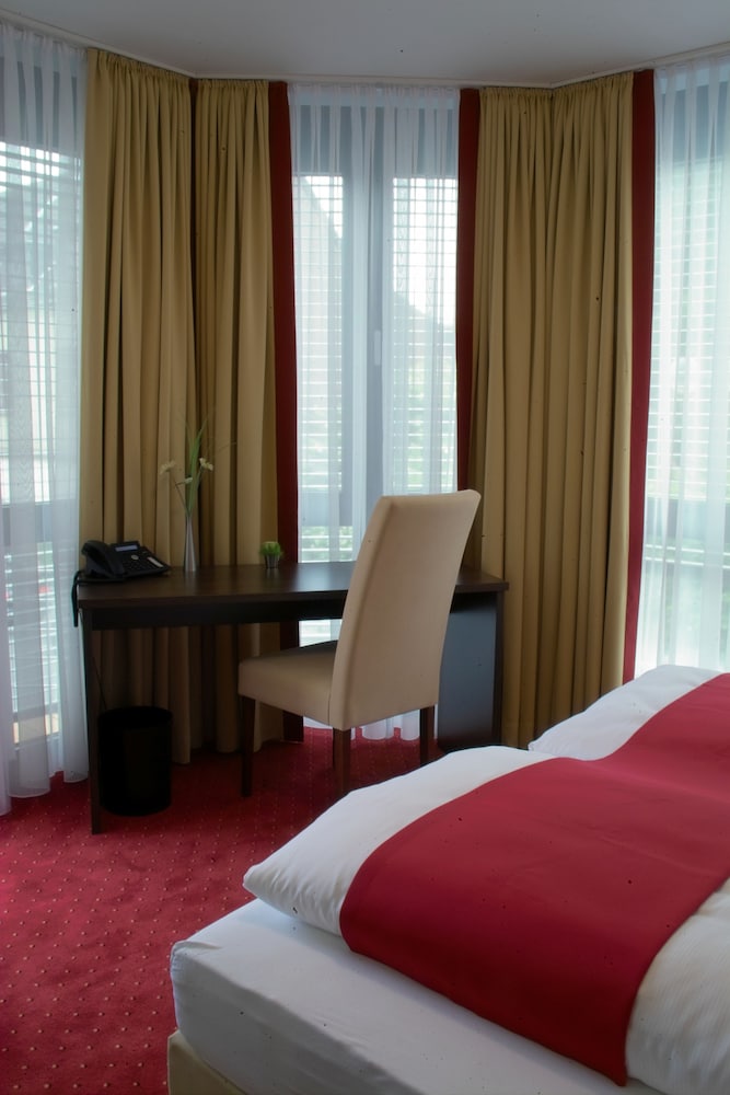 Double Room, Balcony
