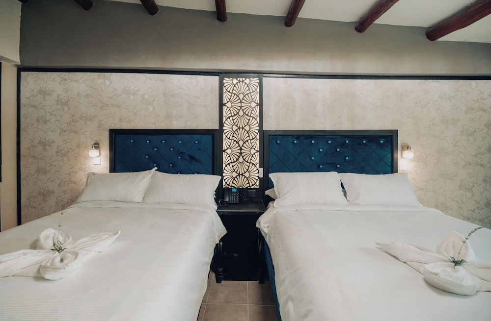Luxury Double or Twin Room, Mountain View