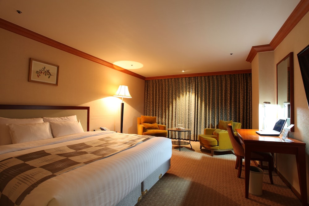 Business Double Room (Free Sauna&Fitness Available) - Photo 2