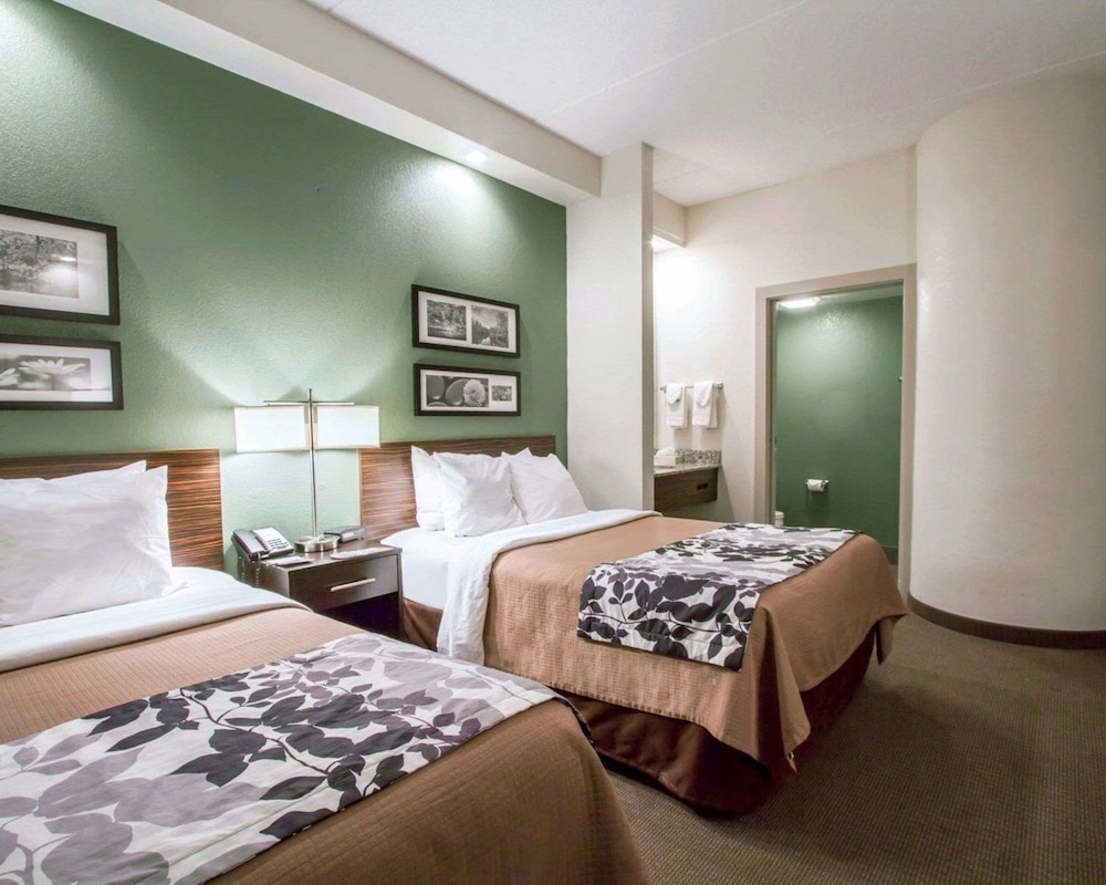 Room, 2 Double Beds, Non Smoking (Hearing Impaired )