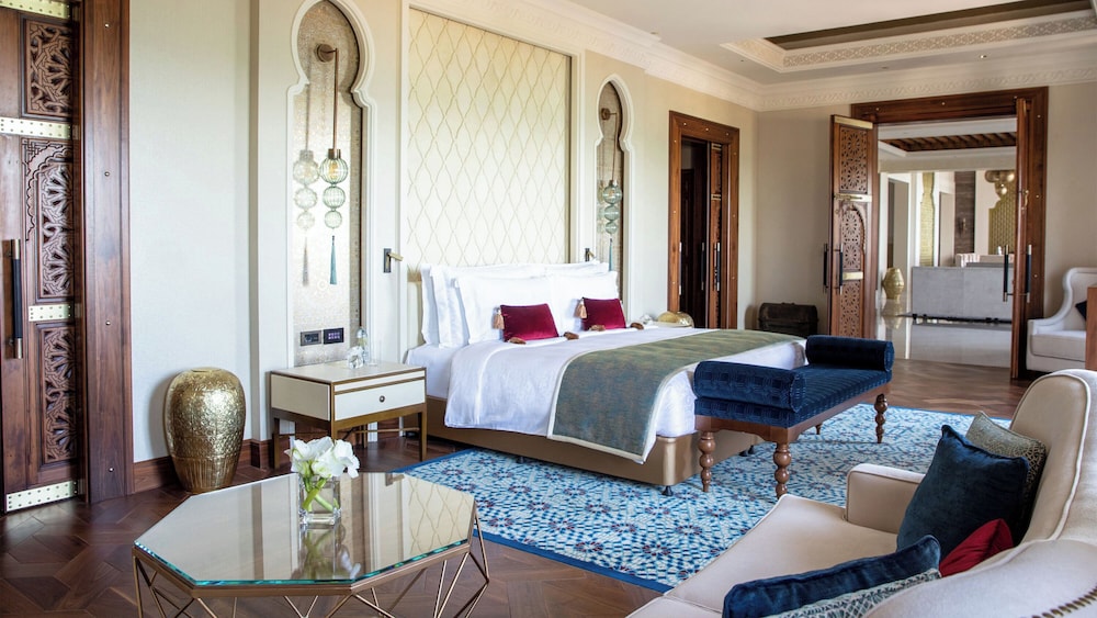 Royal Suite, 1 Bedroom photo 3