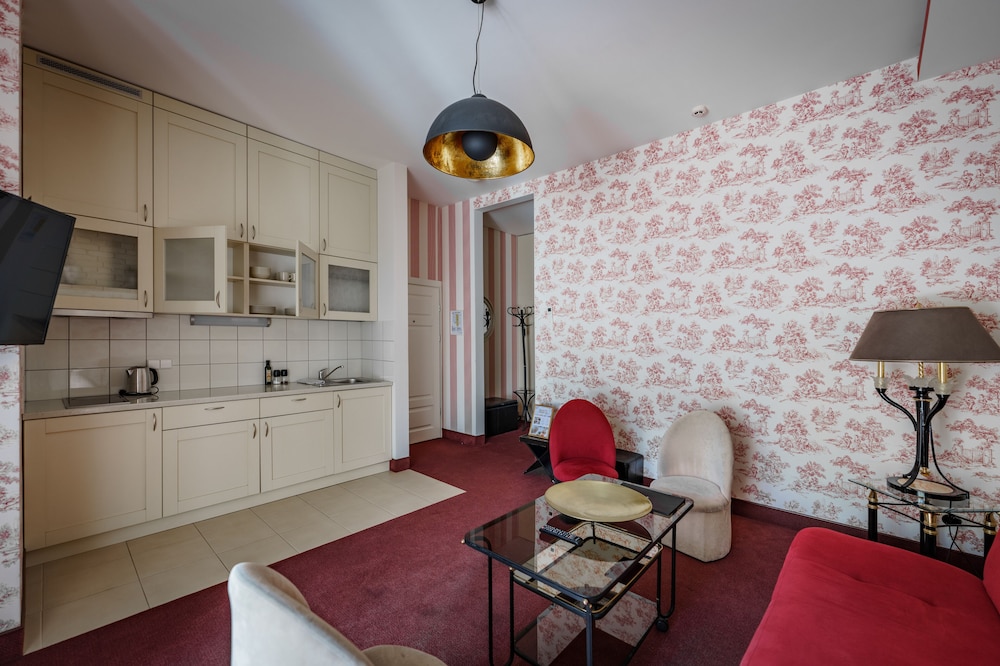 Executive Studio Suite photo 1