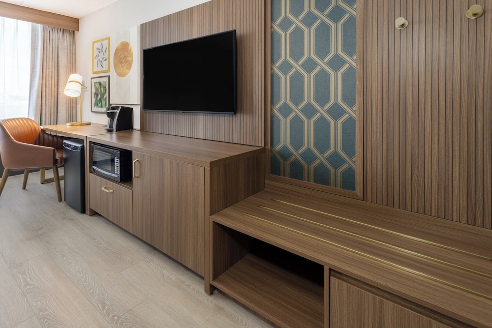 Standard Room, 2 Queen Beds (High Floor) photo 1
