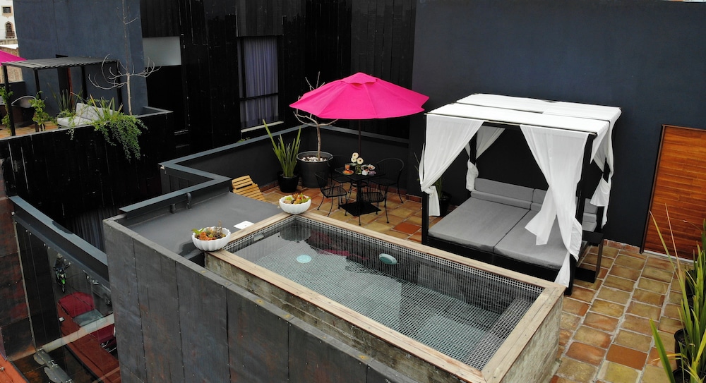 Suite, Private Pool