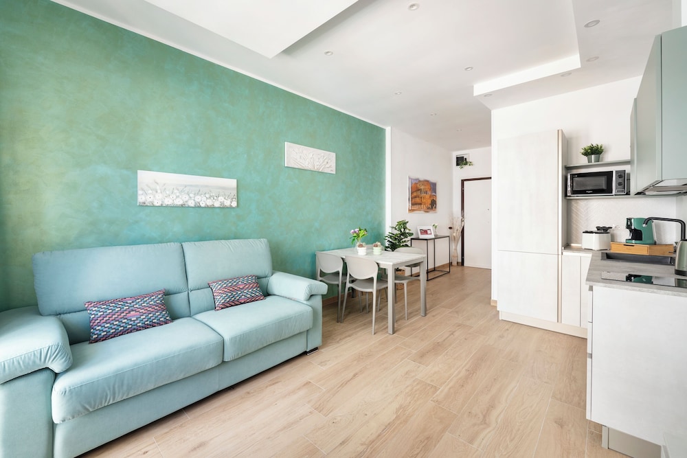 Apartment (2 Bedrooms)