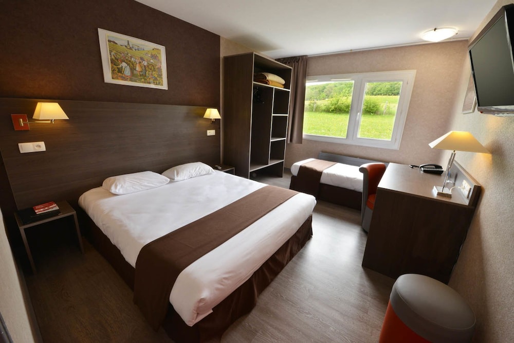 Double or Twin Room photo 1