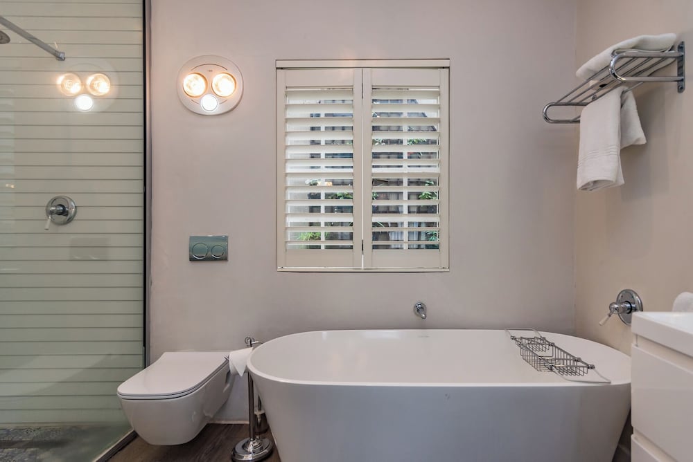 Luxury Room, Non Smoking, Pool View photo 3