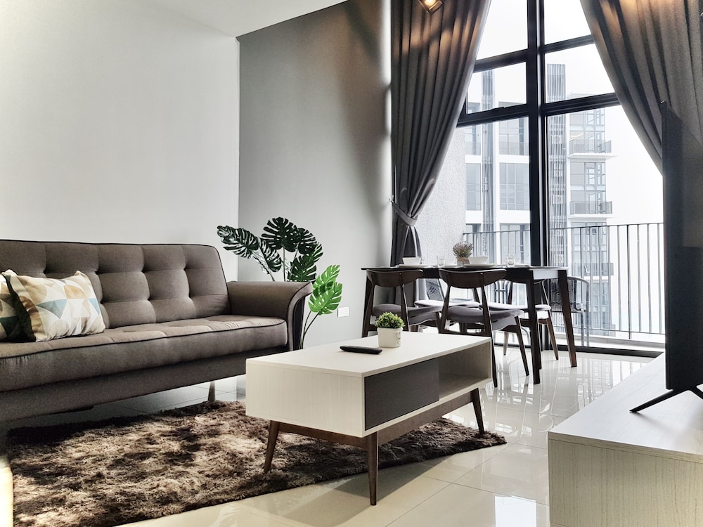 Exclusive Duplex