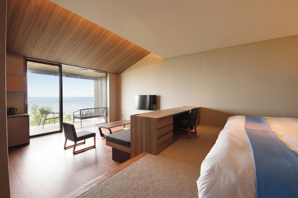 Luxury Suite, Terrace, Ocean View