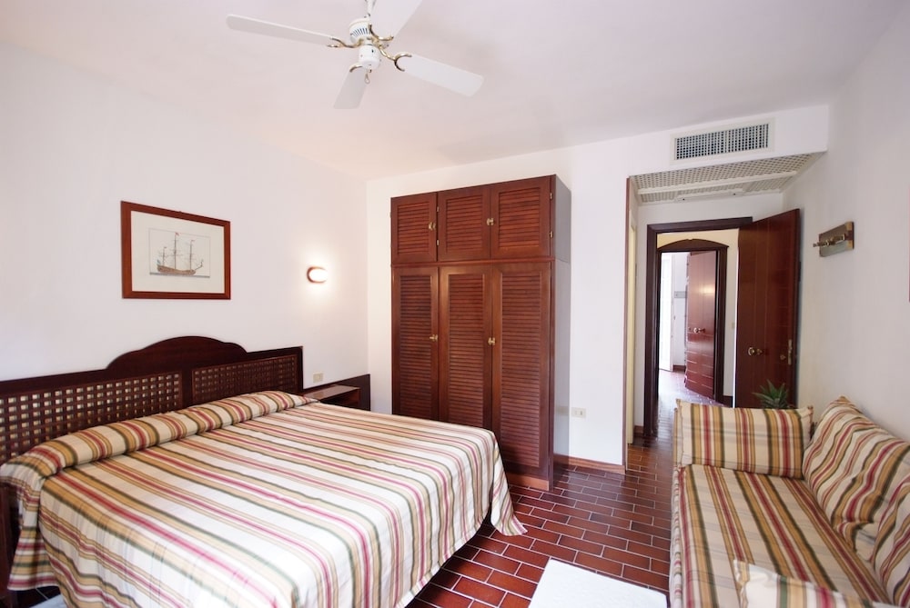 Family Triple Room photo 2