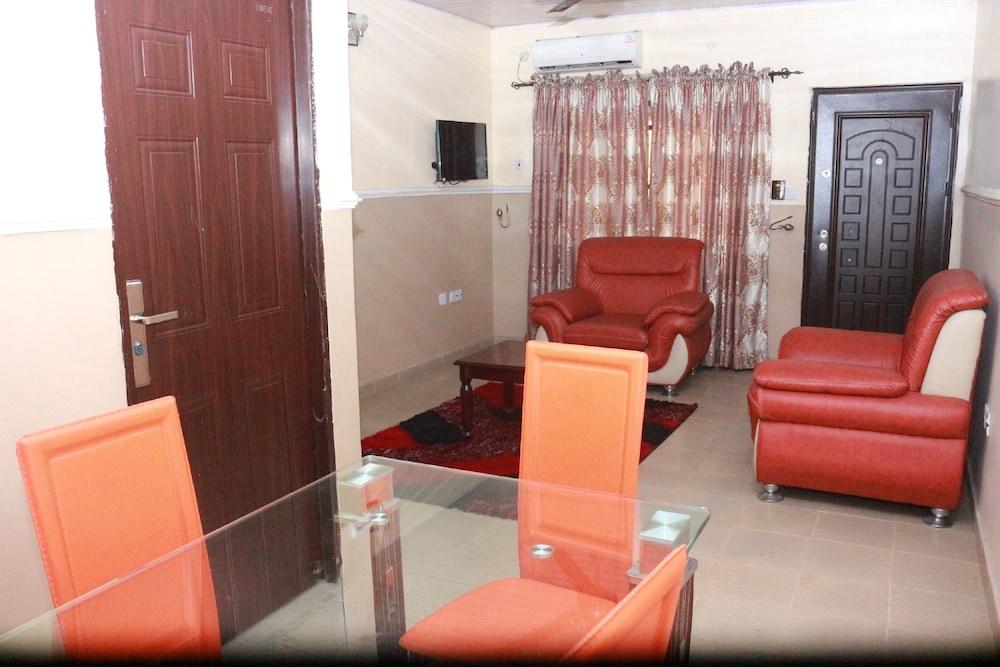 Luxury Suite photo 1