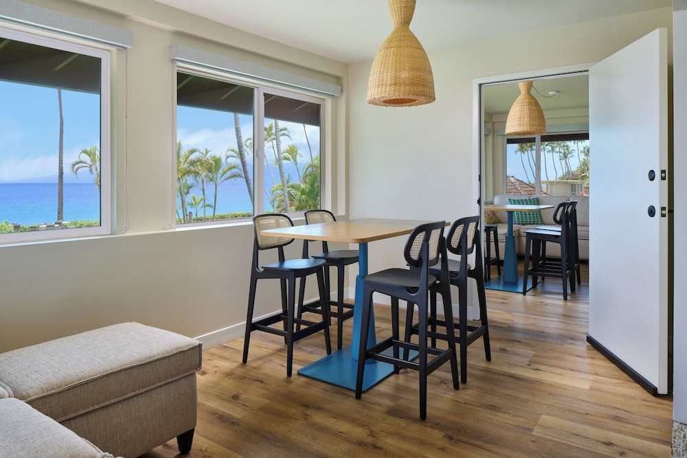 Royal Bungalow, Oceanfront (Junior Suite)