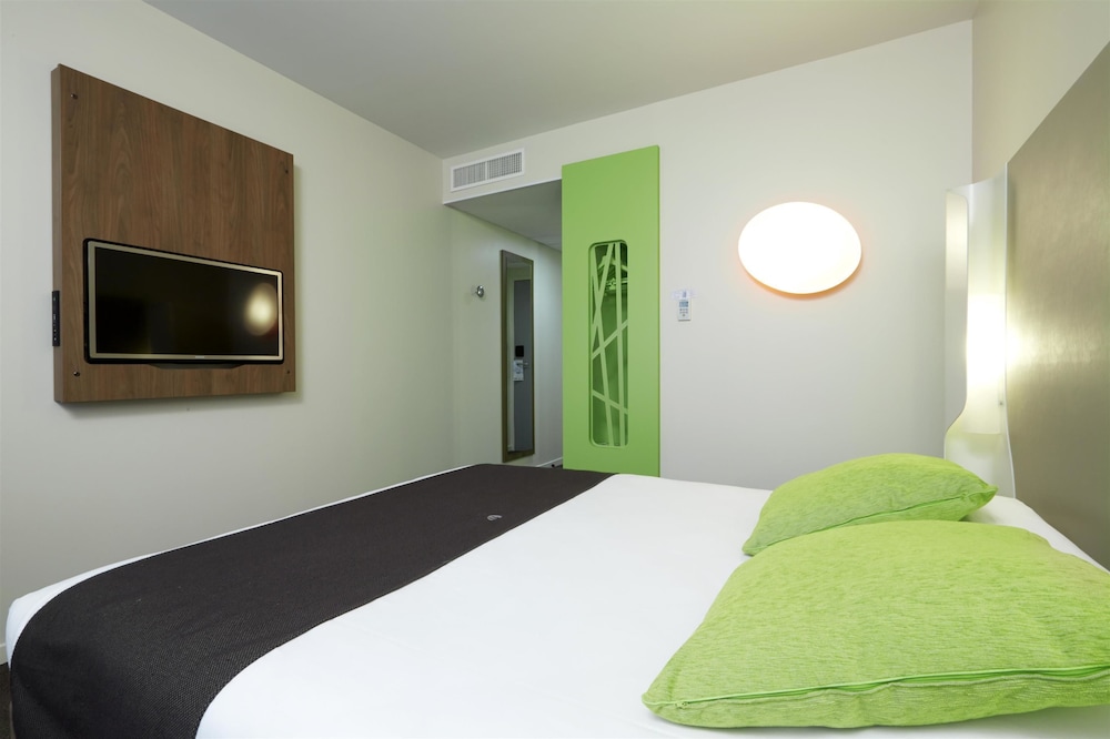 Standard Room, 1 Double Bed (Junior Bed up to 10 years) photo 3