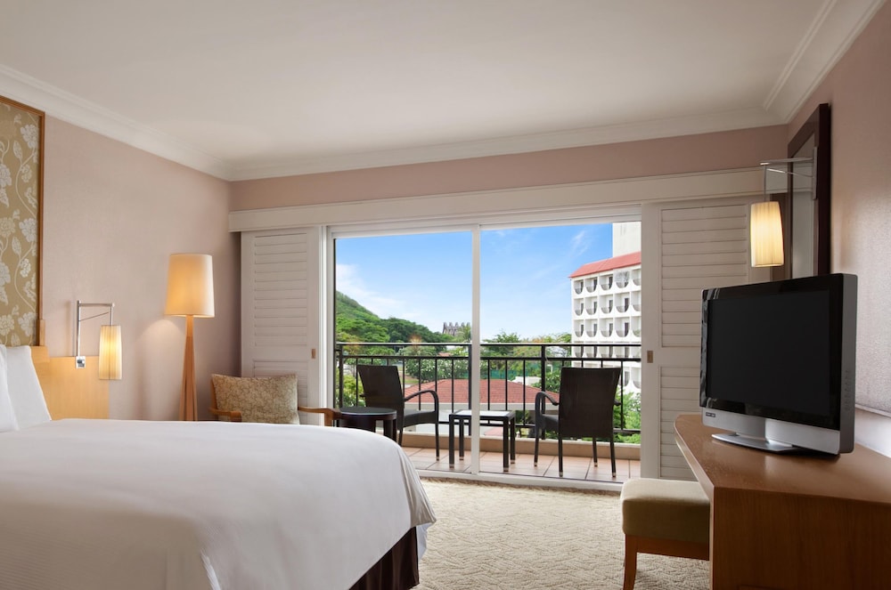 Premier King Executive with Lounge Access - Photo 2