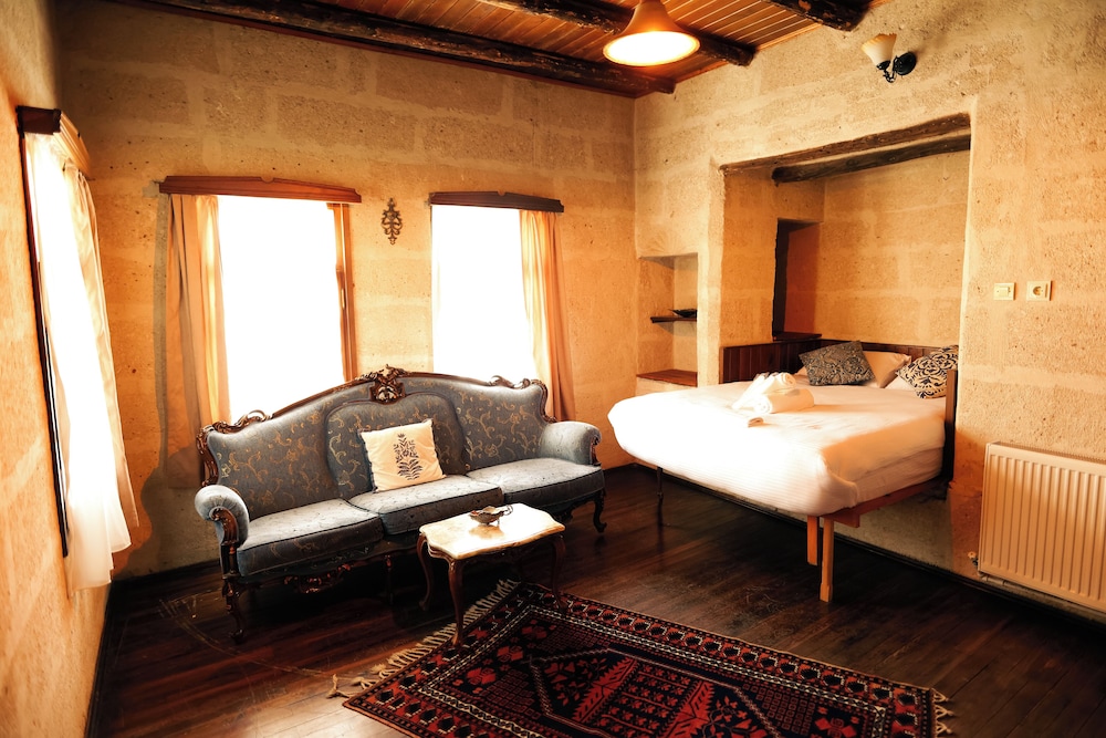 Elite Room