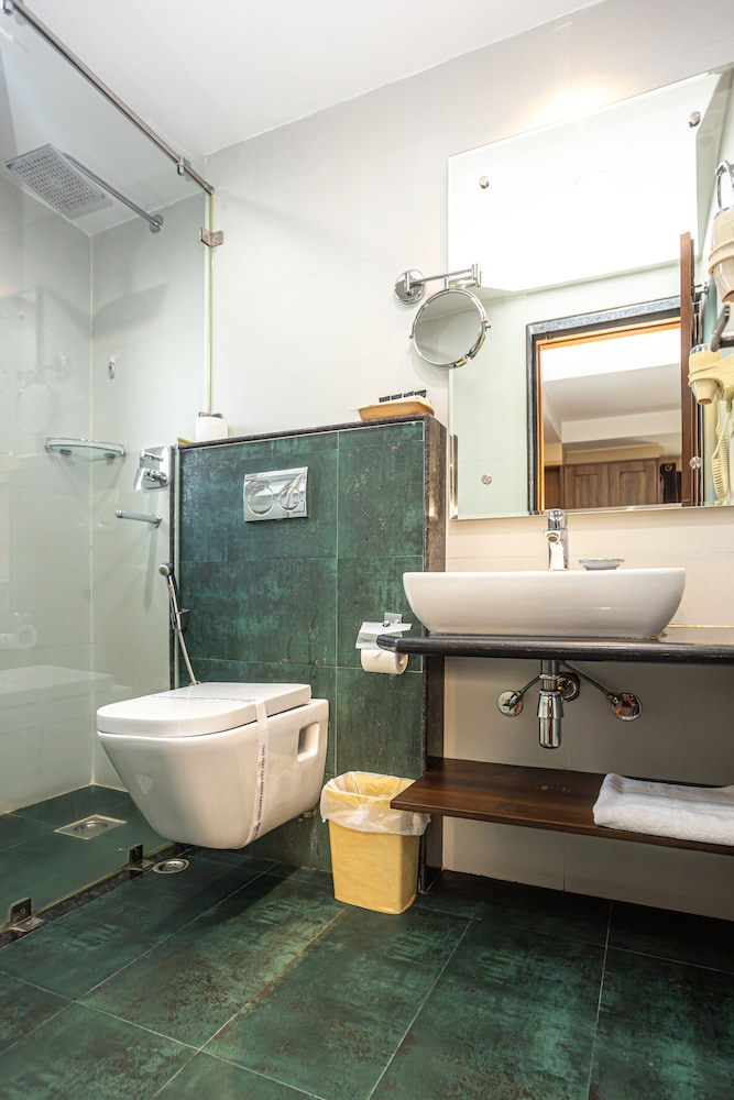 Deluxe Room - Photo 2