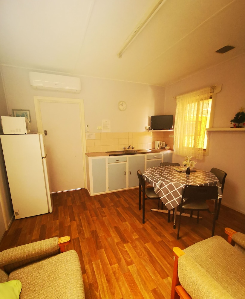 Standard Apartment, 2 Bedrooms, Non Smoking, Kitchen photo 3