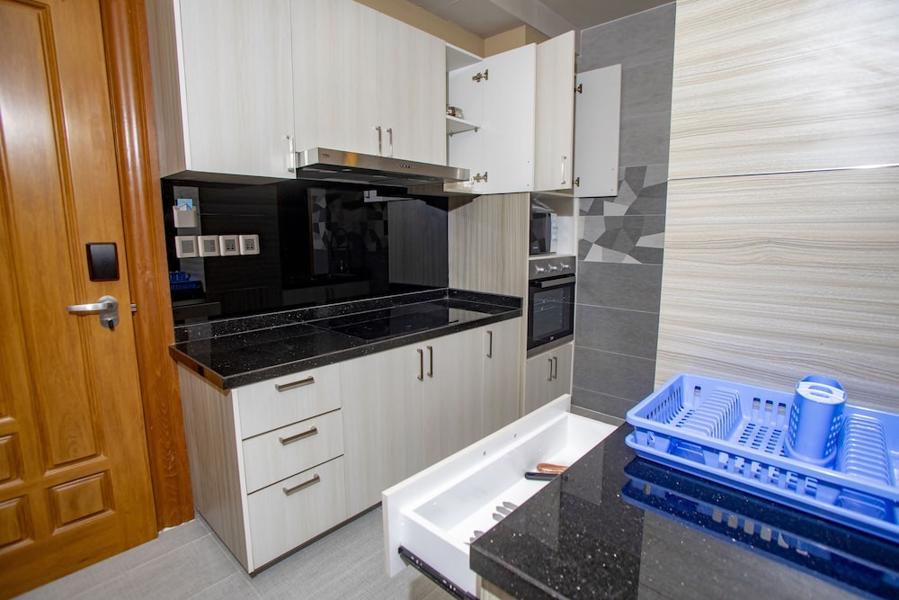 Apartment, 2 Bedrooms - Photo 14