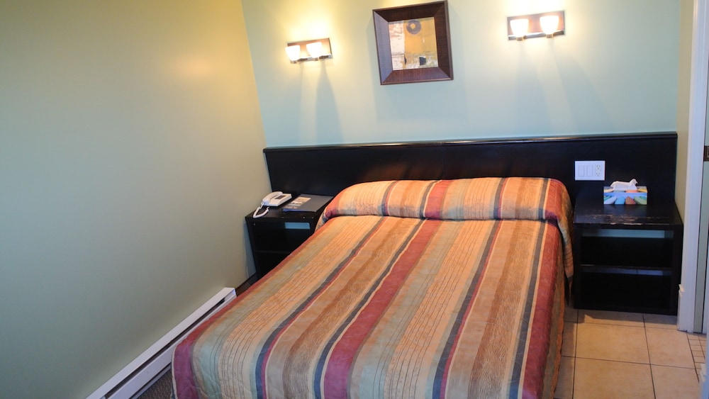 Standard Studio, 1 Double Bed, Non Smoking photo 2