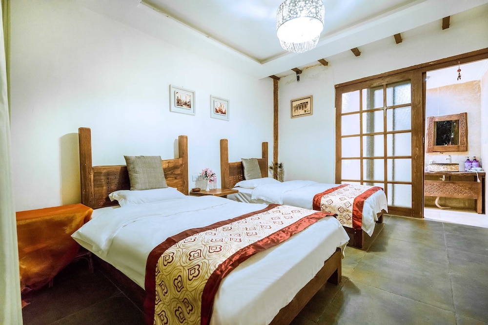 Traditional Twin Room