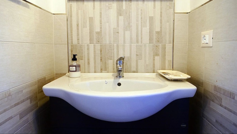 Business Triple Room photo 3